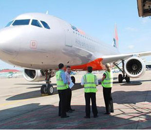 Jetstar Pacific đang khai thác khoảng 42 chuyến bay nội địa mỗi ngày đến các thành phố lớn là Hà Nội, Tp.HCM, Đà Nẵng, Vinh, Huế, Hải Phòng, Nha Trang. Jetstar Pacific đang khai thác khoảng 42 chuyến bay nội địa mỗi ngày đến các thành phố lớn là Hà Nội, Tp.HCM, Đà Nẵng, Vinh, Huế, Hải Phòng, Nha Trang.