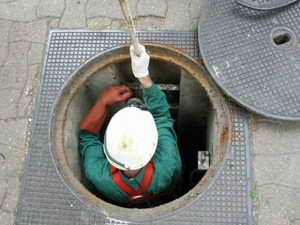 Dịch vụ nạo vét hố ga sạch, nhanh