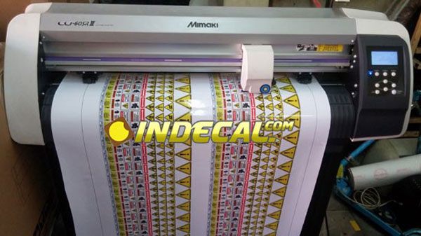In decal quảng cáo giá rẻ