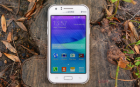 Chiến binh mới Samsung Galaxy J1 với tính năng tốt giá tầm trung