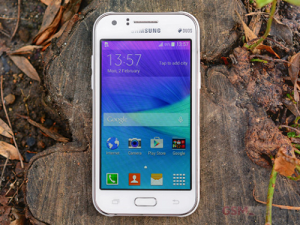 Chiến binh mới Samsung Galaxy J1 với tính năng tốt giá tầm trung