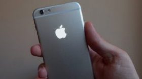 Hướng dẫn biến logo táo khuyết thành đèn phát sáng trên iphone 6