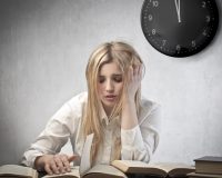 Những thói quen xấu khiến bạn bị tăng cân vào ban đêm